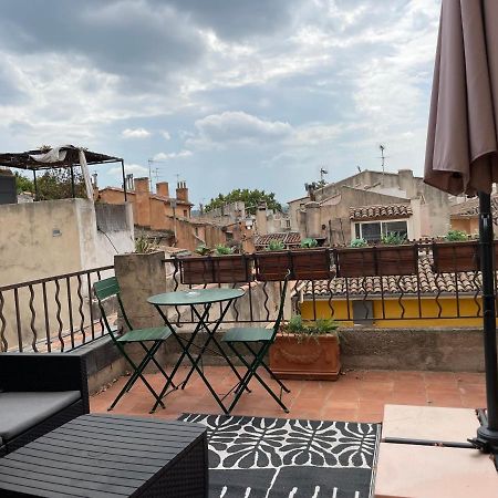 Une Terrasse Sur Les Toits Aix-en-Provence Exterior photo